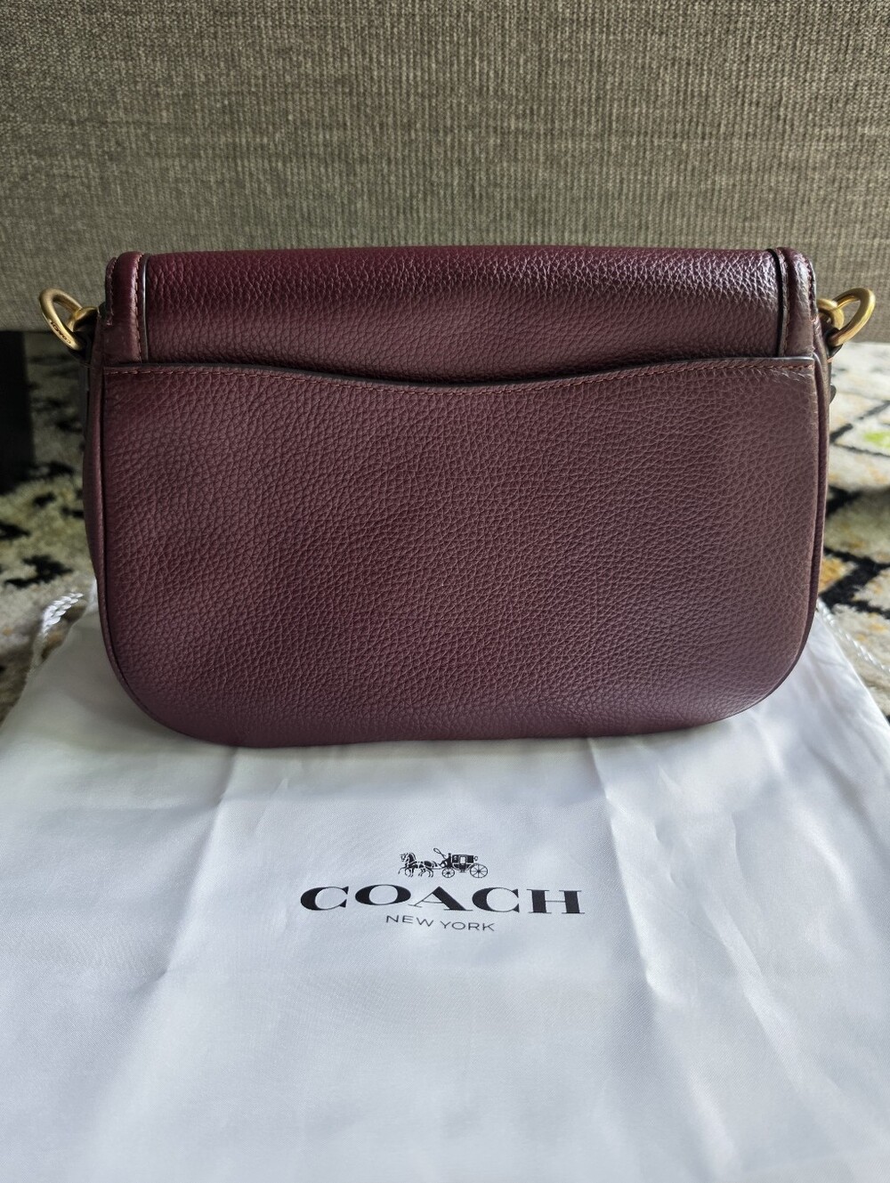 Coach Legacy Shoulder Bag Merlot - Picture 8 of 16
